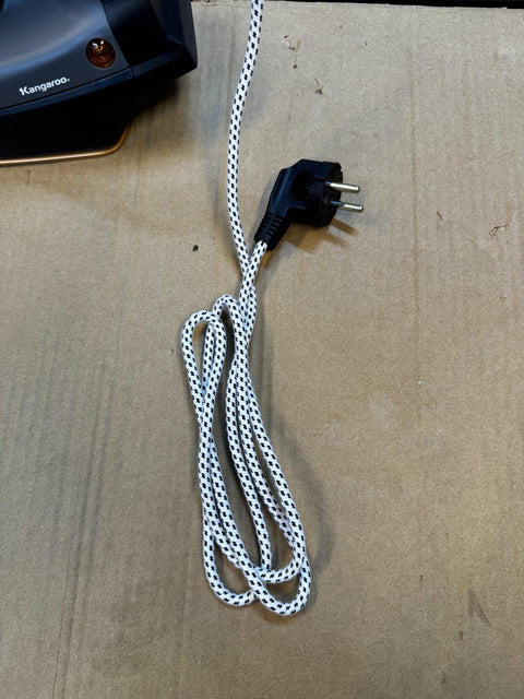 kangaroo Heavy Dry Iron - Vietnam Lot